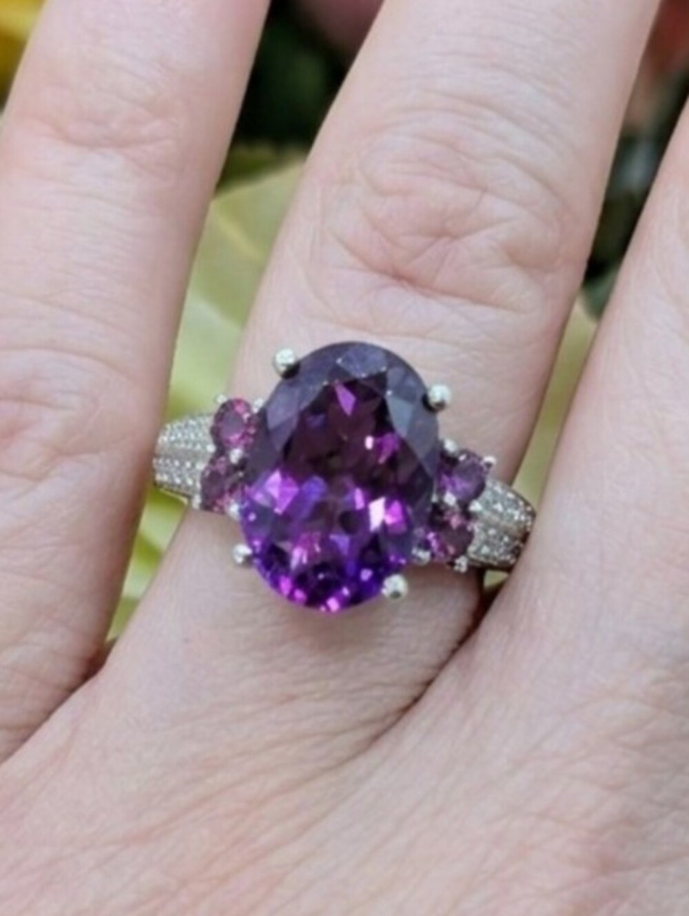8.6ctw Lab Color-Change Sapphire, Rhodolite Garnet, Zircon Ring 925 Silver